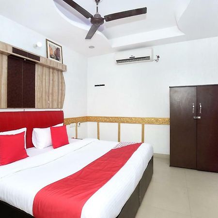 Oyo 5884 Amante Hotel Chandigarh Exterior photo