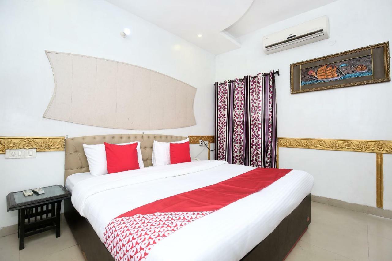 Oyo 5884 Amante Hotel Chandigarh Exterior photo